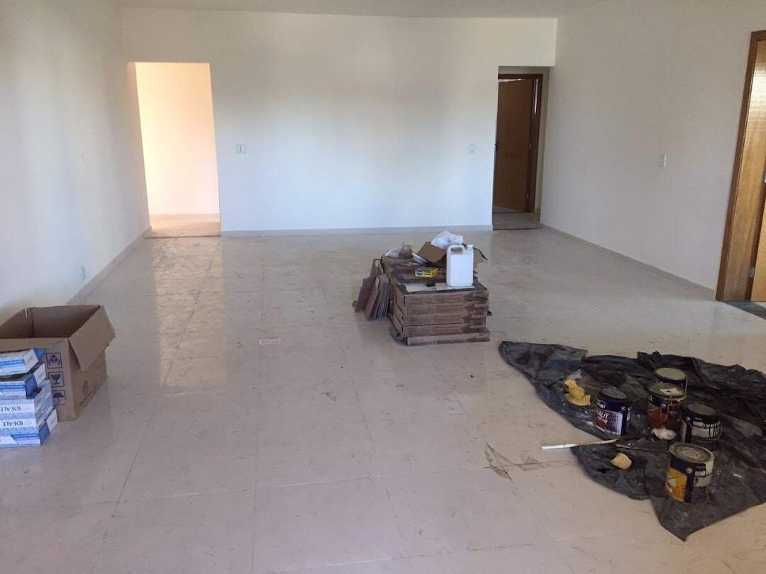 Casa para alugar com 6 quartos, 360m² - Foto 15