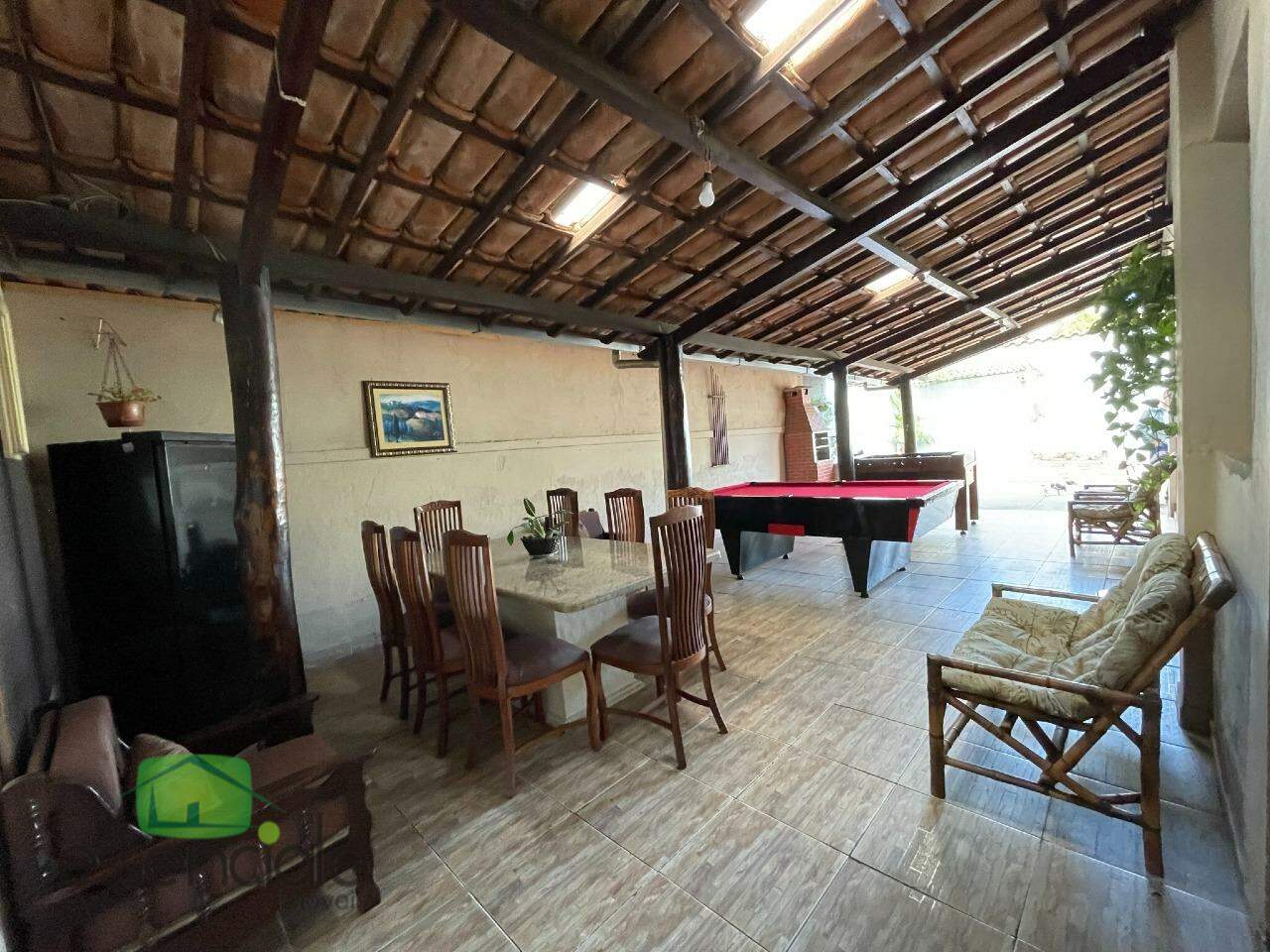 Casa à venda com 3 quartos, 124m² - Foto 3