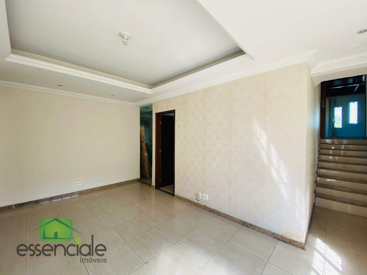 Casa à venda com 4 quartos, 200m² - Foto 20