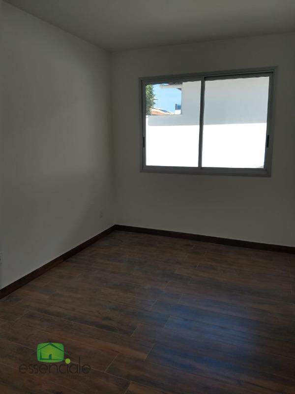 Casa à venda com 3 quartos, 160m² - Foto 6