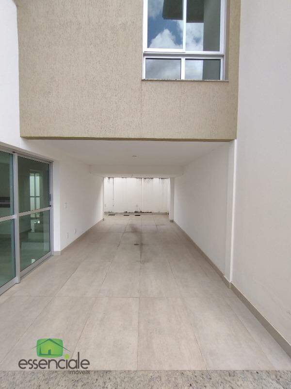 Casa à venda com 3 quartos, 128m² - Foto 15