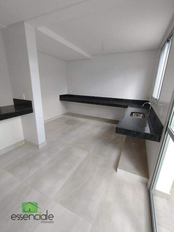 Casa à venda com 3 quartos, 128m² - Foto 13