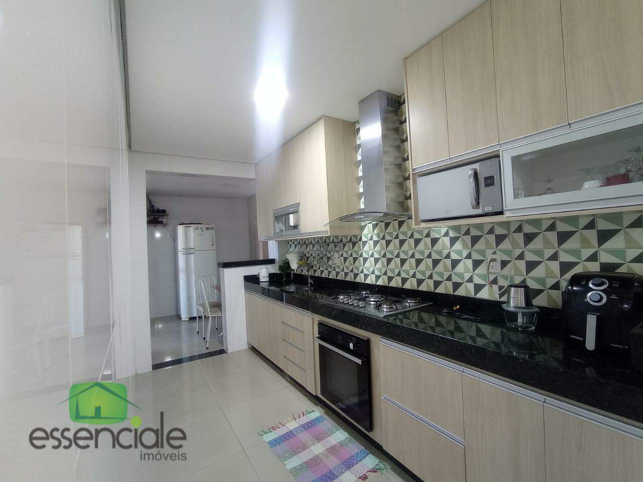 Apartamento à venda com 3 quartos, 121m² - Foto 14