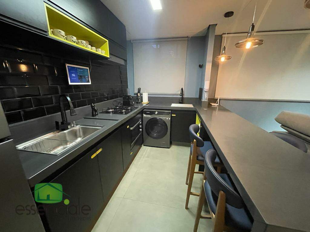 Apartamento à venda com 1 quarto, 45m² - Foto 15