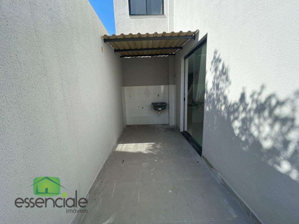 Casa à venda com 3 quartos, 114m² - Foto 17