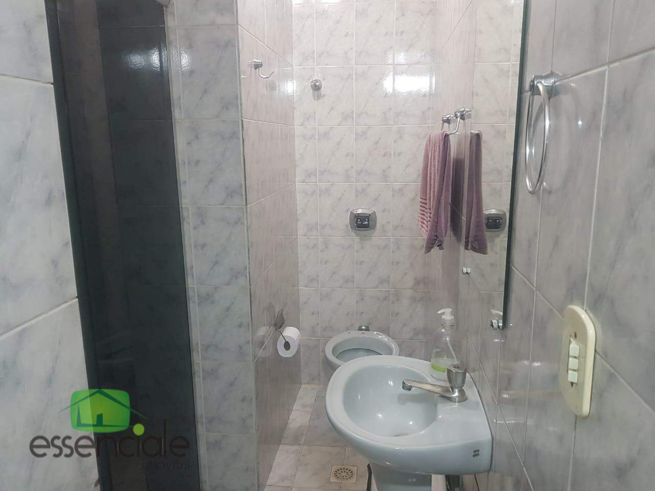 Casa à venda com 3 quartos, 300m² - Foto 8