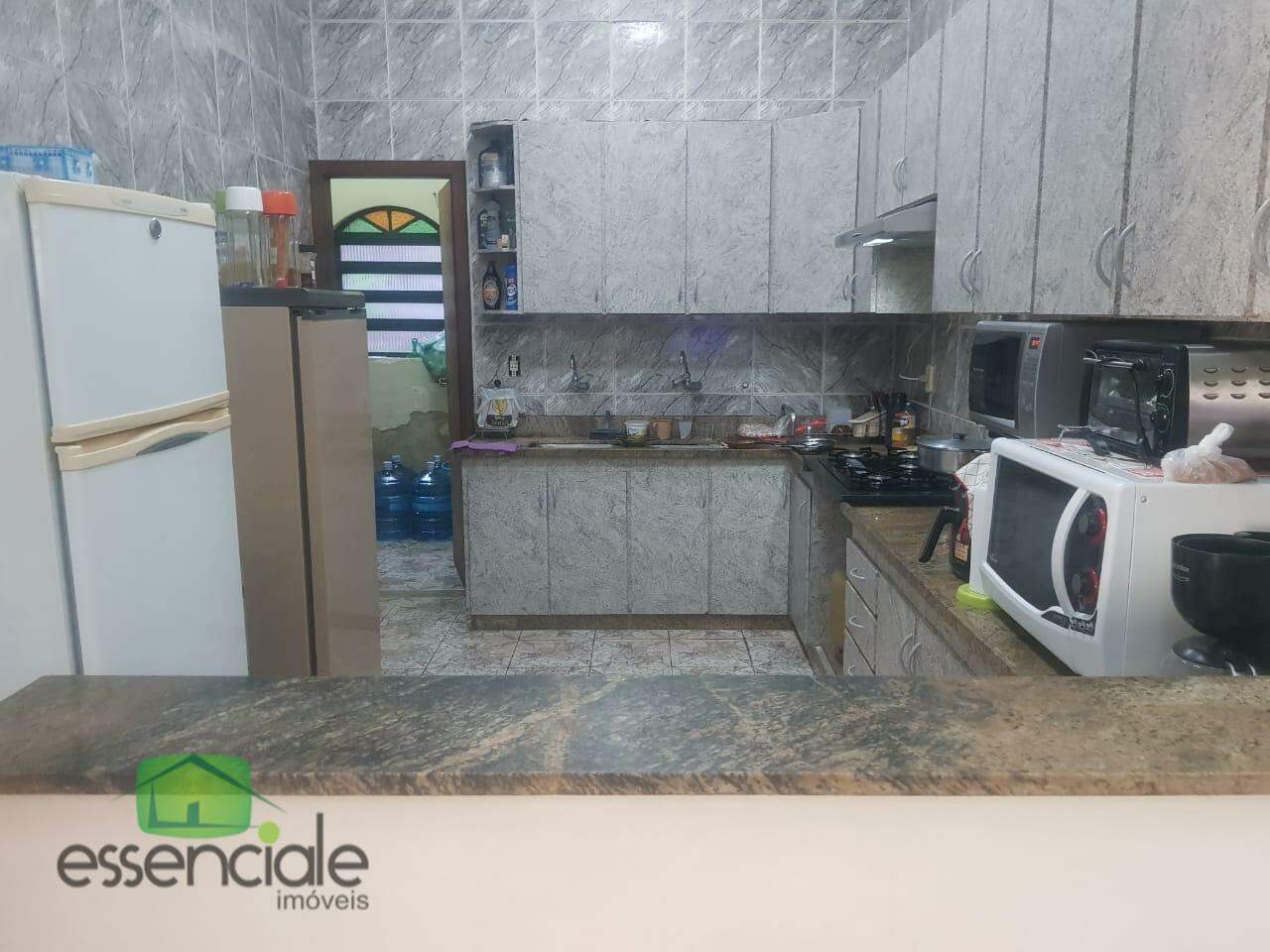 Casa à venda com 3 quartos, 300m² - Foto 6