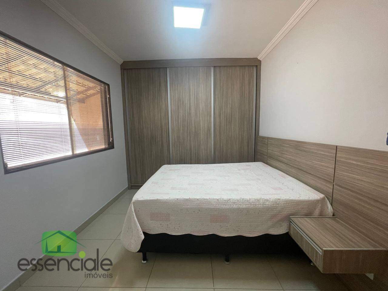 Casa à venda com 3 quartos, 100m² - Foto 18