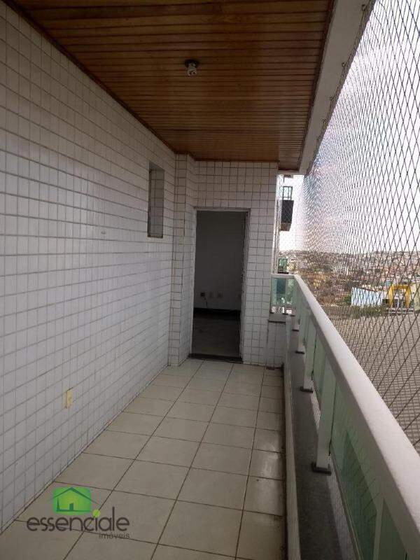 Apartamento à venda com 3 quartos, 100m² - Foto 3