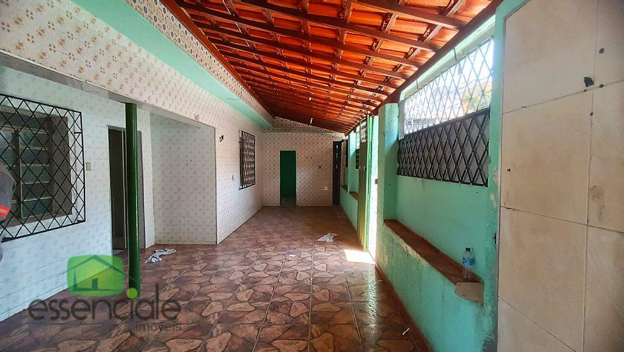 Casa à venda com 10 quartos, 90m² - Foto 5