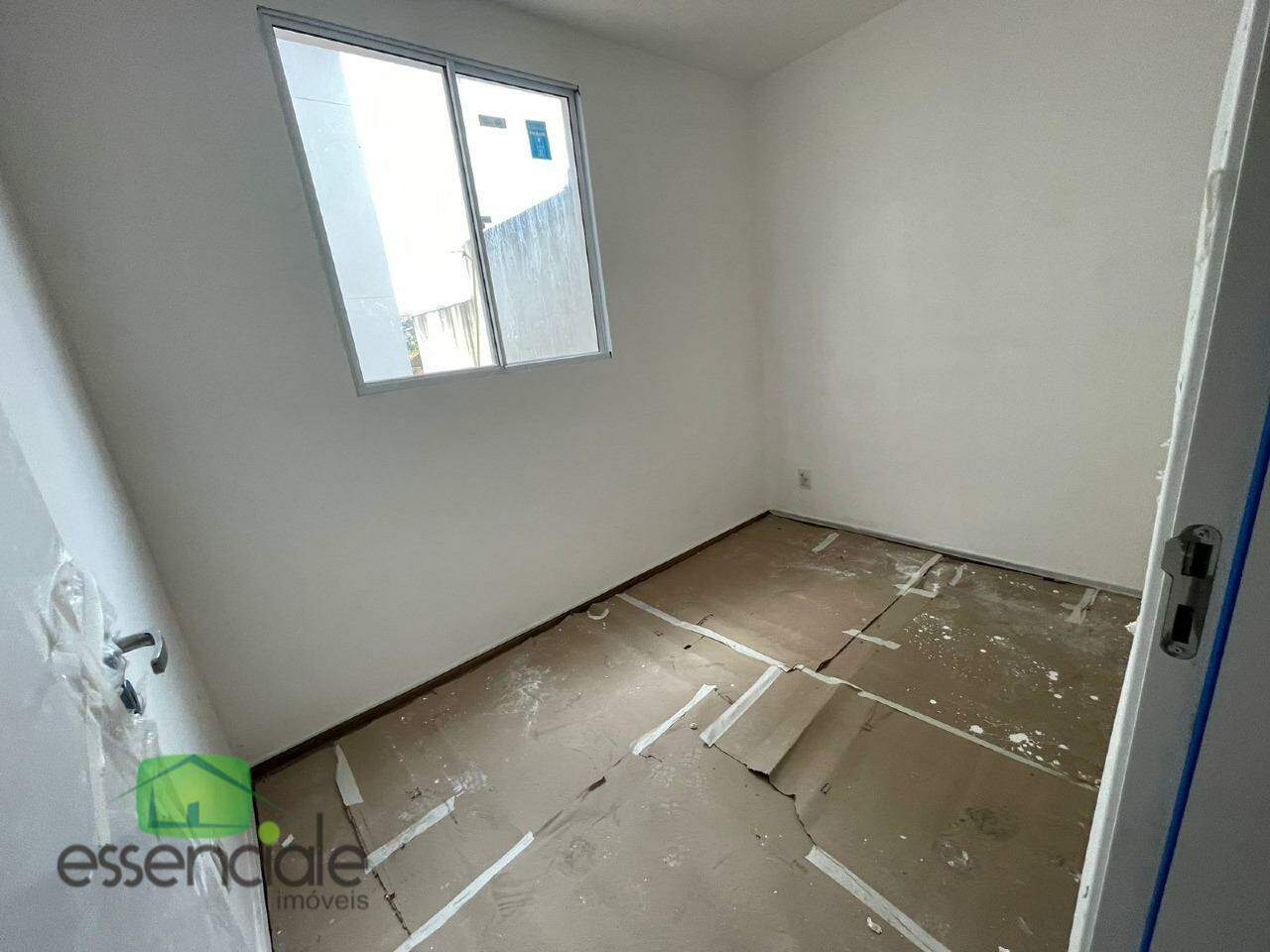 Apartamento à venda com 2 quartos, 43m² - Foto 6