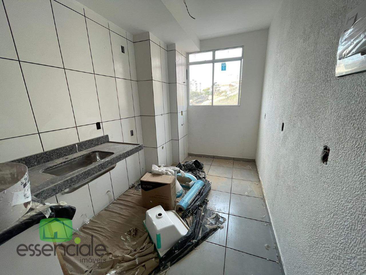 Apartamento à venda com 2 quartos, 43m² - Foto 4