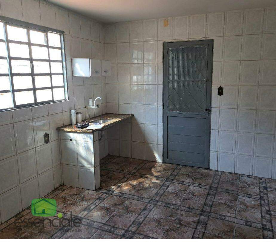 Casa à venda com 2 quartos, 100m² - Foto 14