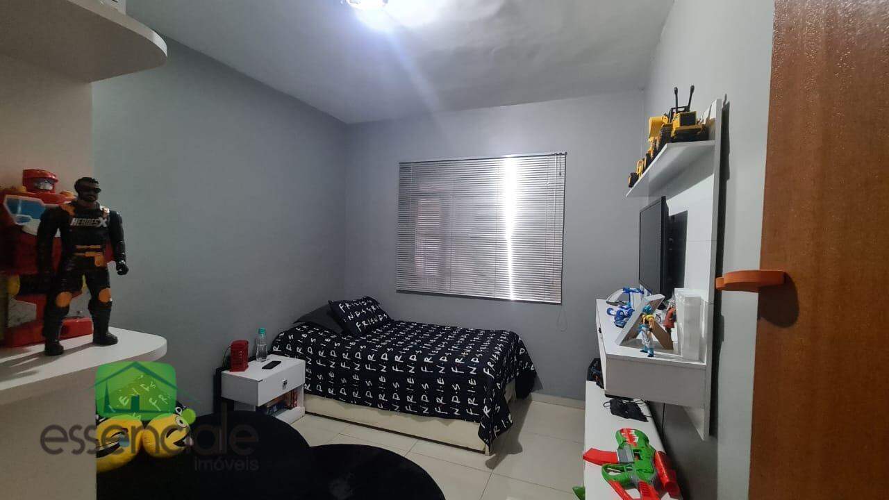 Casa à venda com 3 quartos, 200m² - Foto 15