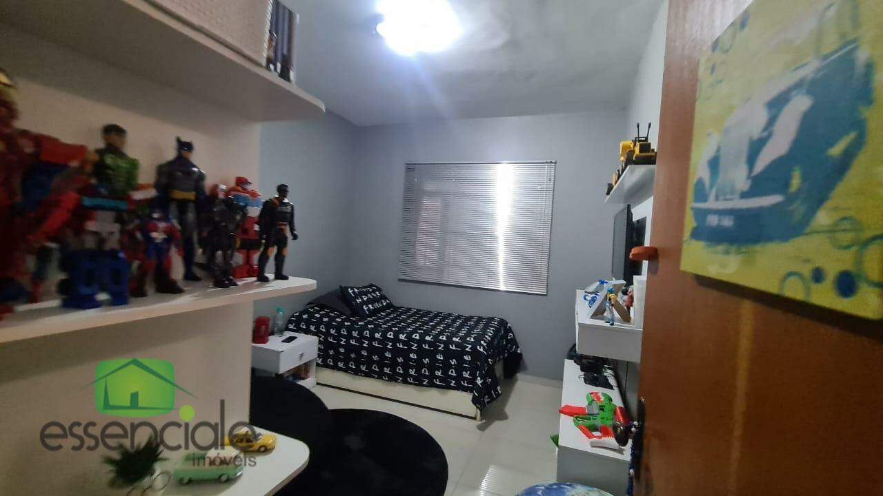 Casa à venda com 3 quartos, 200m² - Foto 20