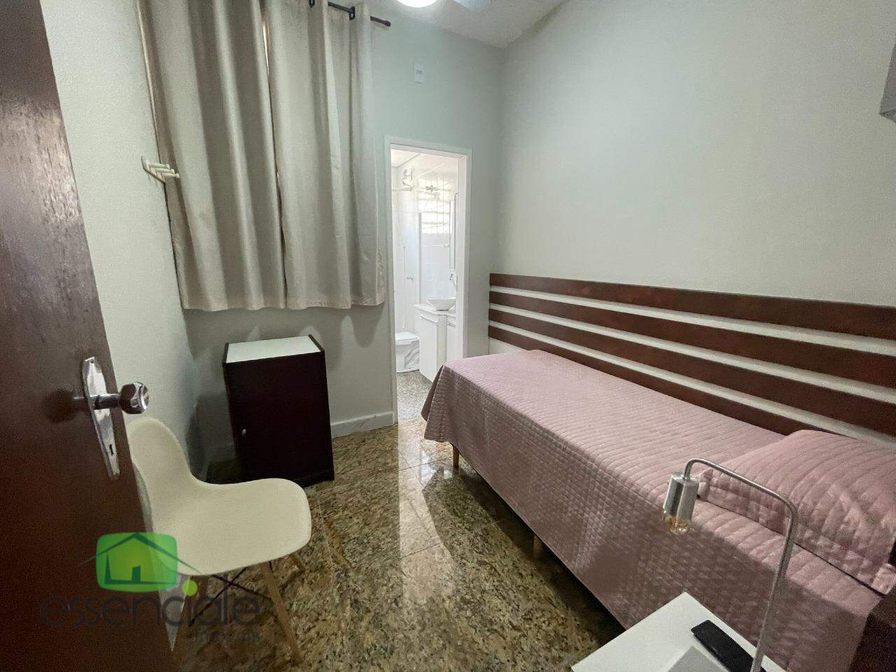 Apartamento à venda com 4 quartos, 146m² - Foto 22