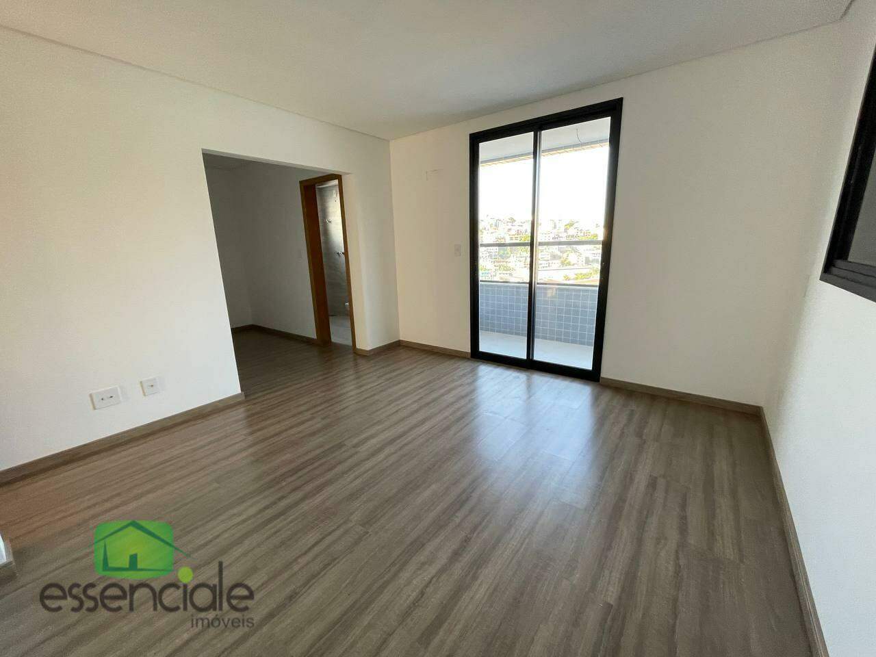 Apartamento à venda com 3 quartos, 150m² - Foto 11