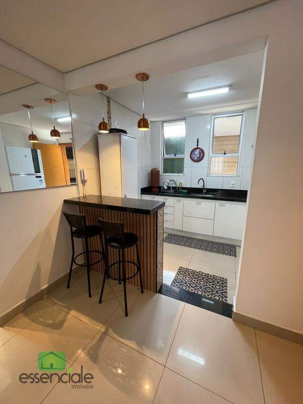 Apartamento à venda com 2 quartos, 77m² - Foto 11