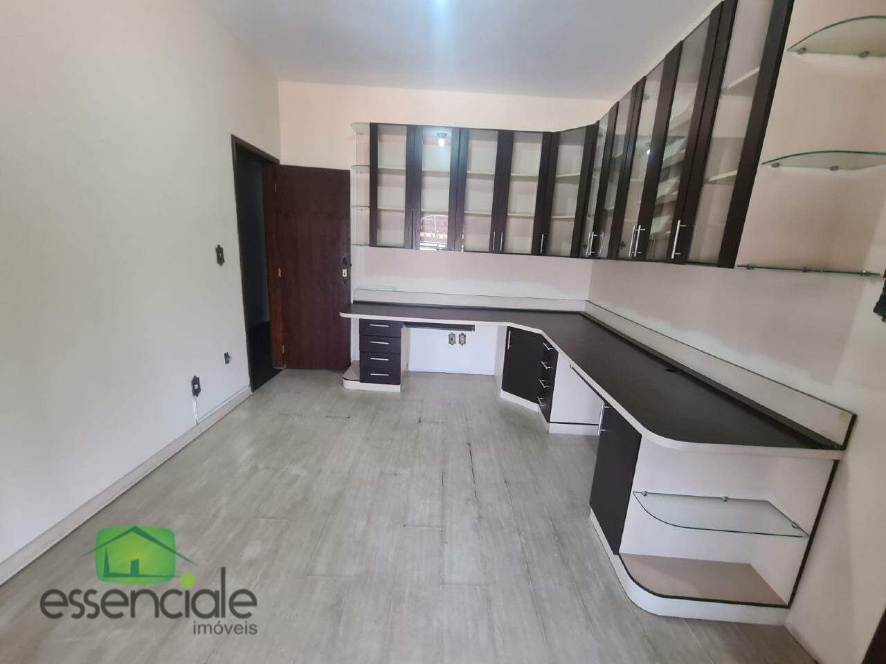 Casa à venda com 3 quartos, 360m² - Foto 12