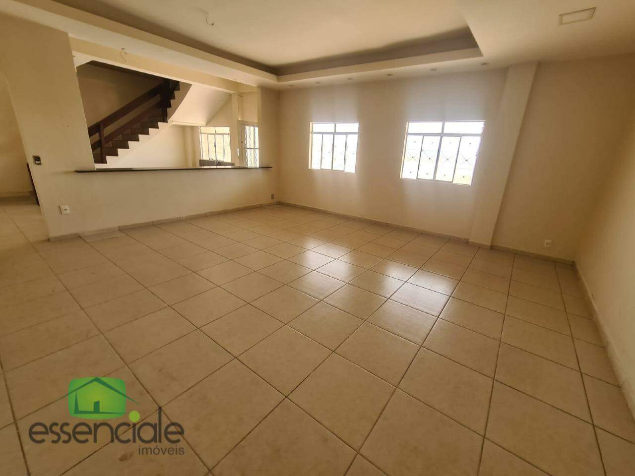 Casa à venda com 3 quartos, 360m² - Foto 16