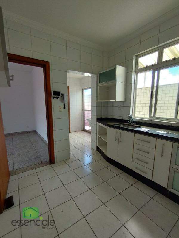 Apartamento à venda com 3 quartos, 85m² - Foto 16