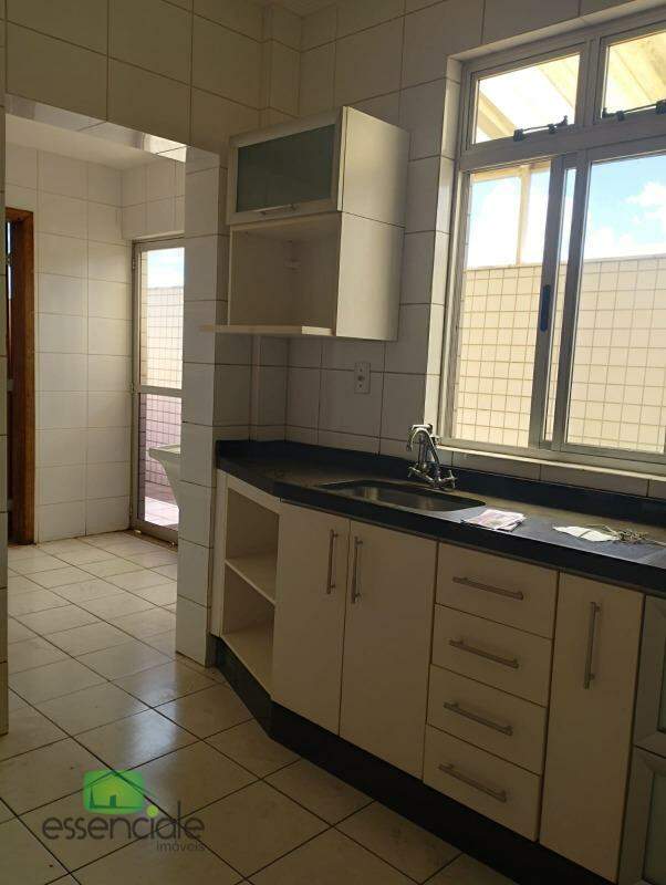 Apartamento à venda com 3 quartos, 85m² - Foto 17