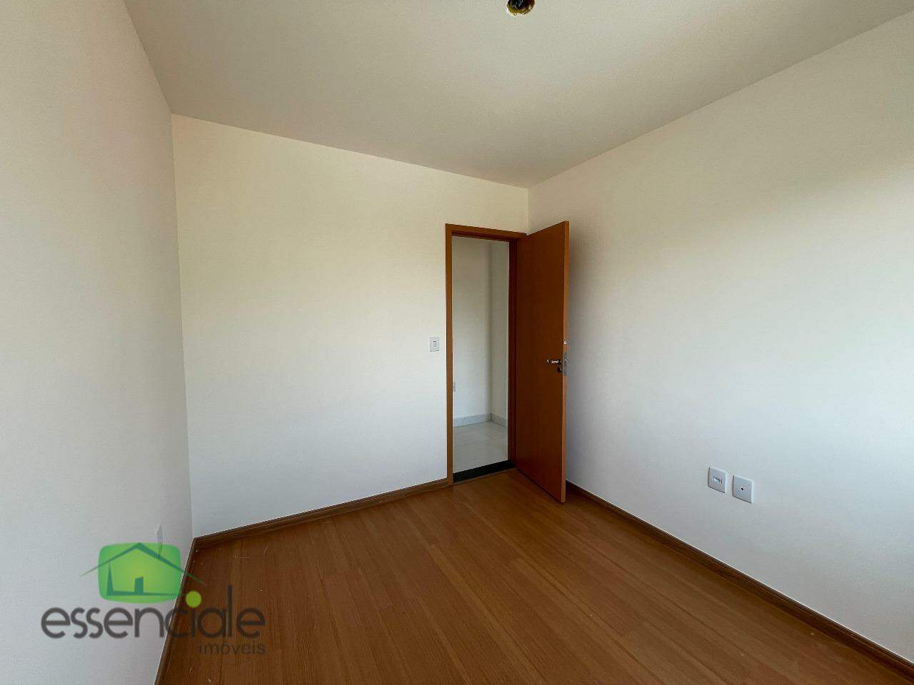 Apartamento à venda com 3 quartos, 77m² - Foto 13