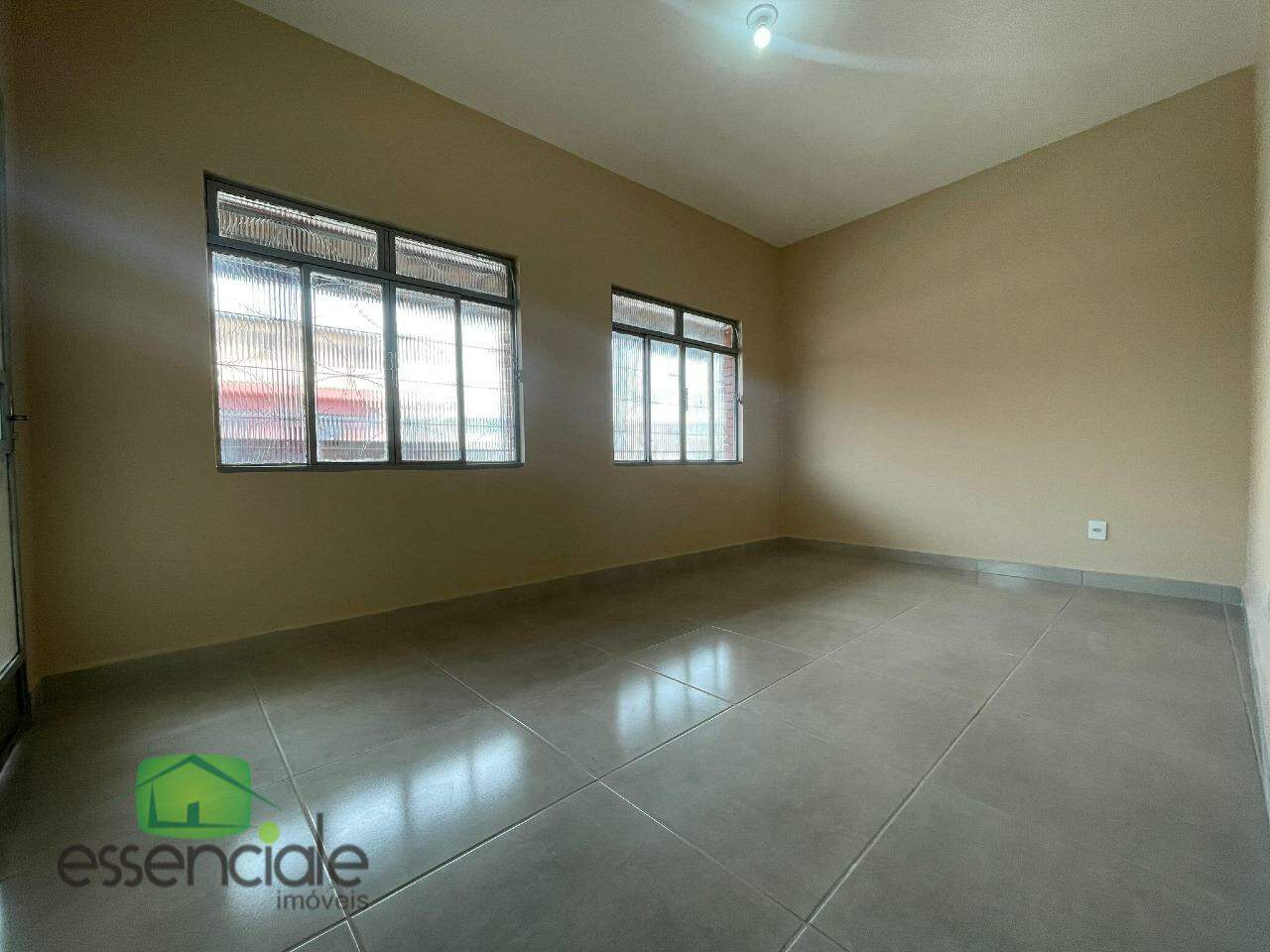 Casa para alugar com 3 quartos, 100m² - Foto 12