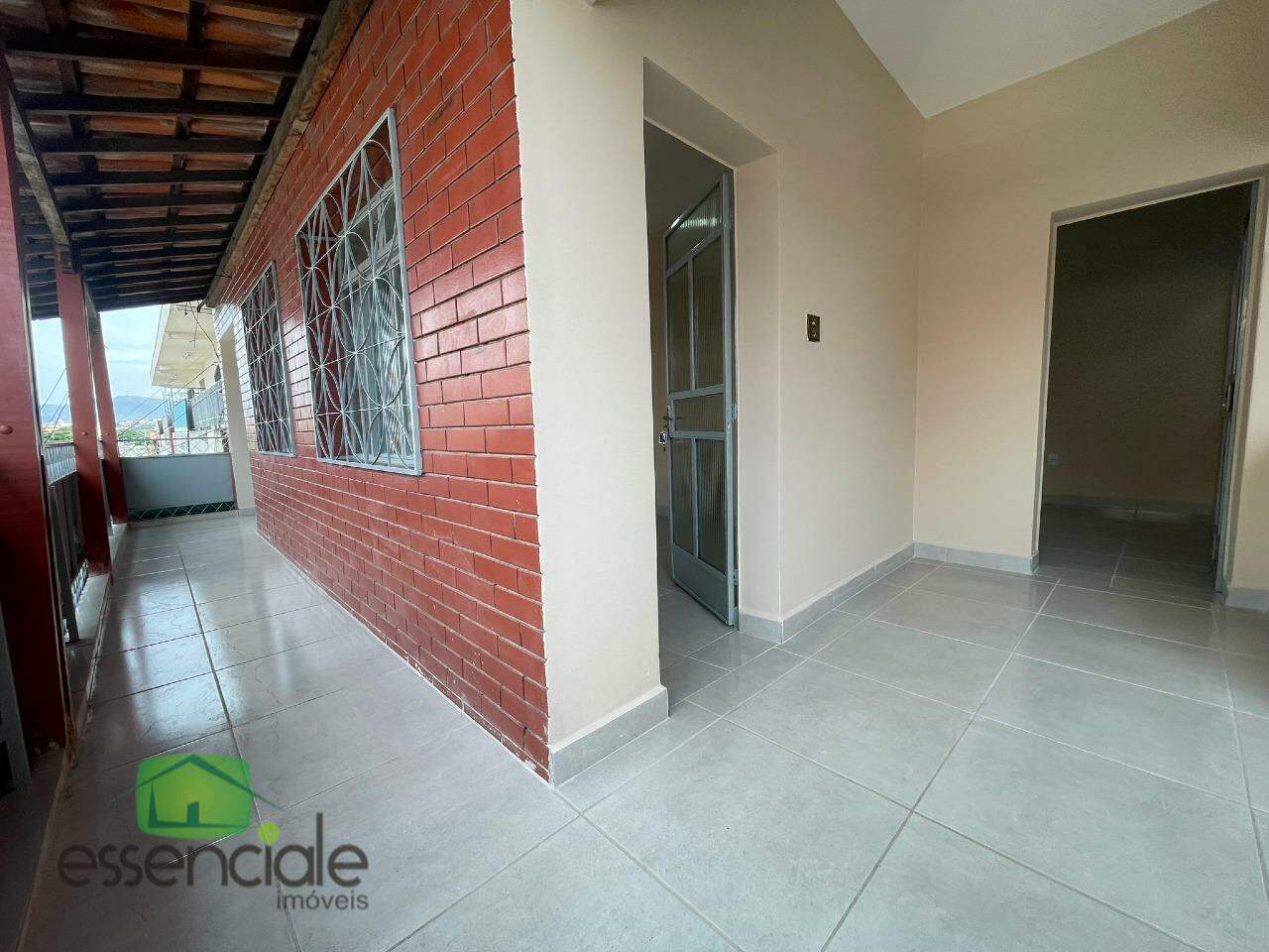 Loja-Salão para alugar com 3 quartos, 100m² - Foto 2