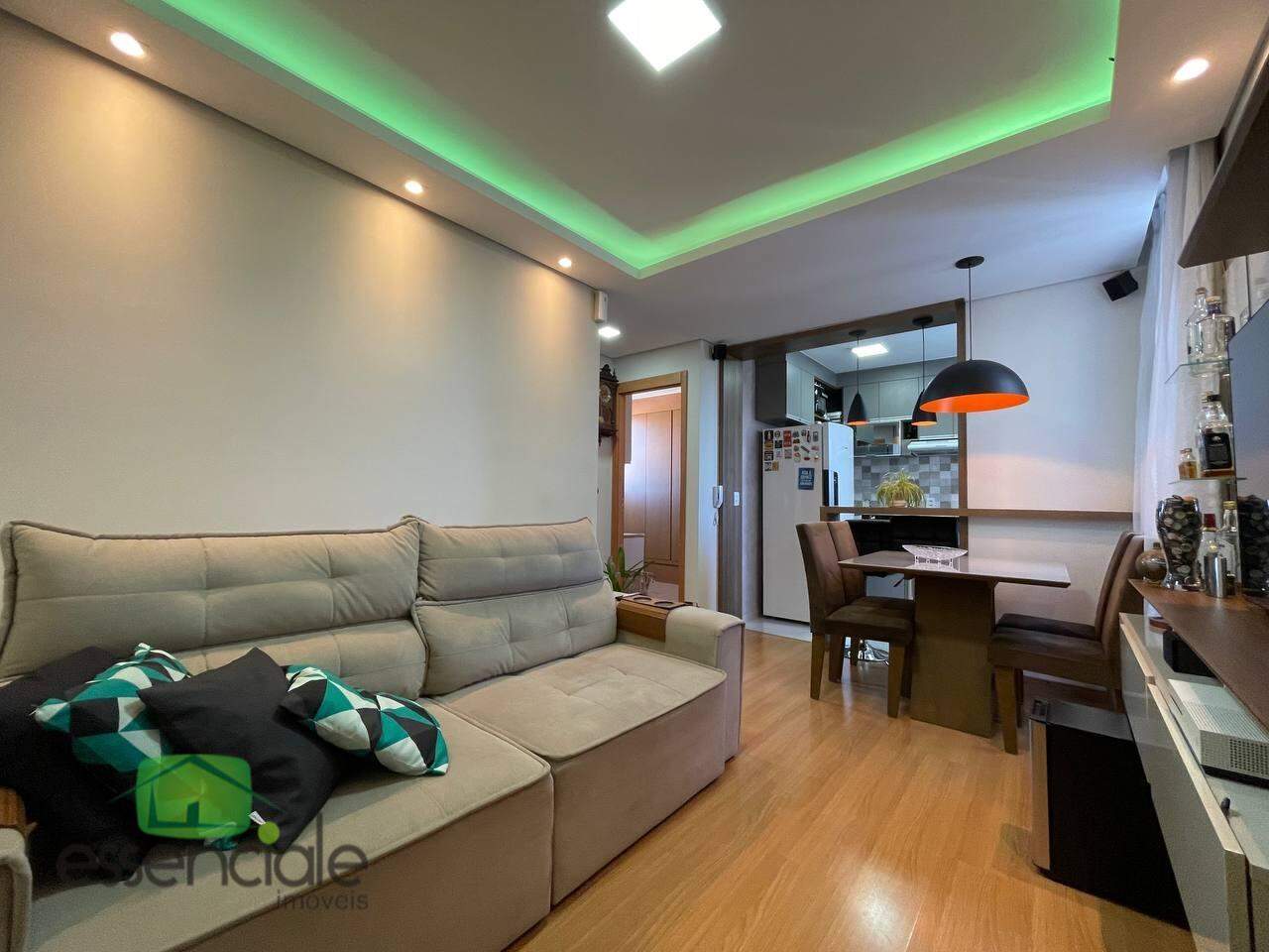 Apartamento à venda com 2 quartos, 45m² - Foto 2