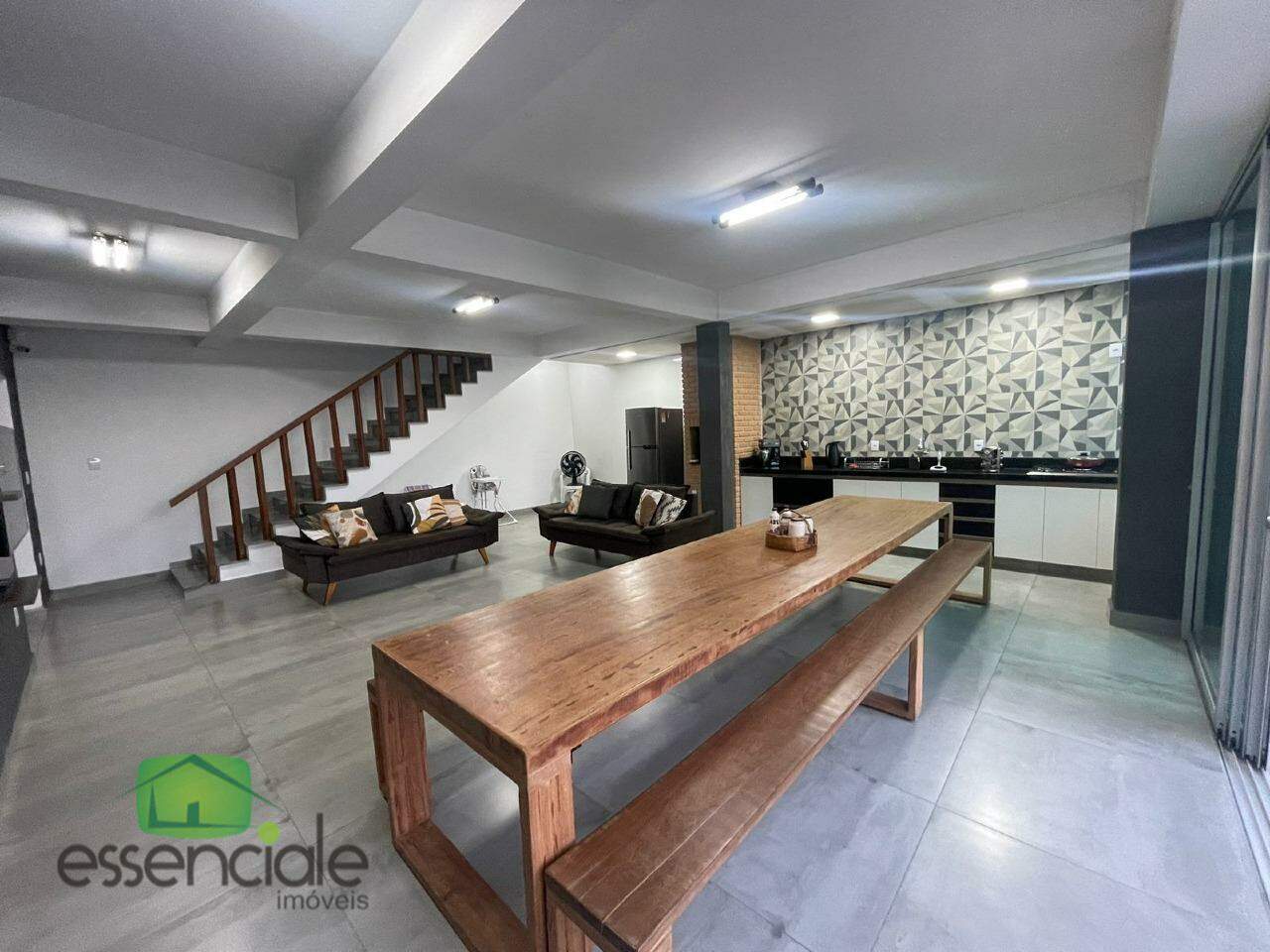 Casa à venda com 4 quartos, 285m² - Foto 19