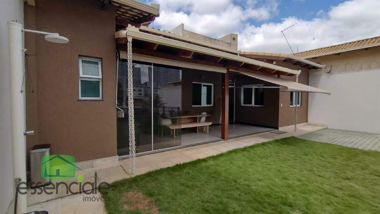 Casa à venda com 2 quartos, 100m² - Foto 13