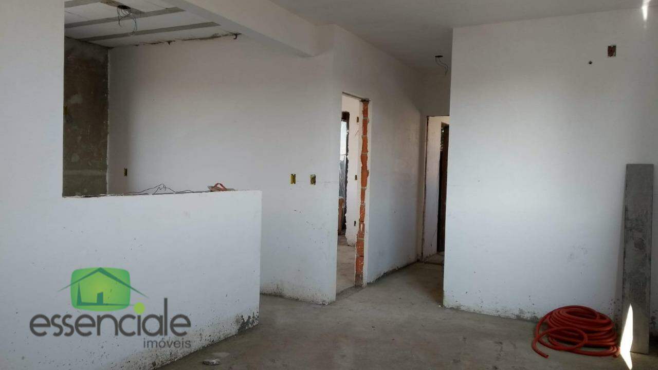 Apartamento à venda com 2 quartos, 68m² - Foto 5