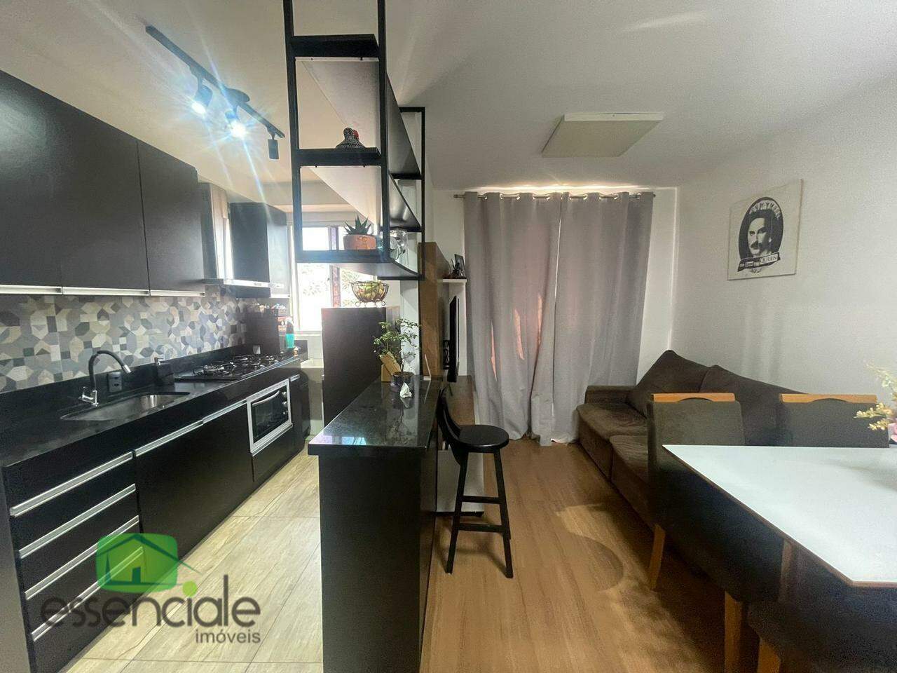 Apartamento à venda com 2 quartos, 47m² - Foto 3