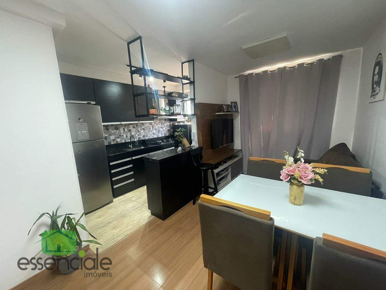 Apartamento à venda com 2 quartos, 47m² - Foto 2