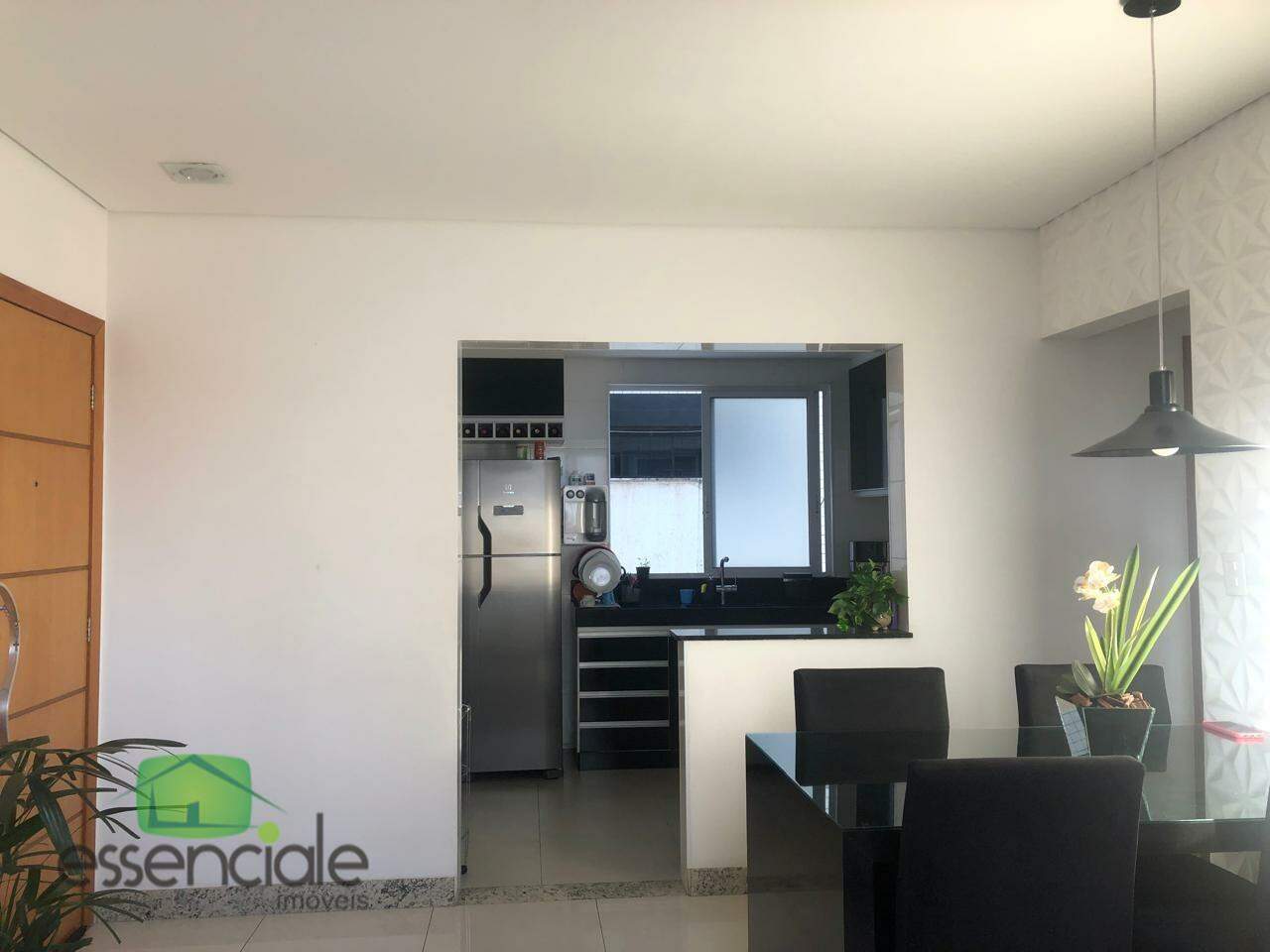 Apartamento à venda com 3 quartos, 80m² - Foto 3