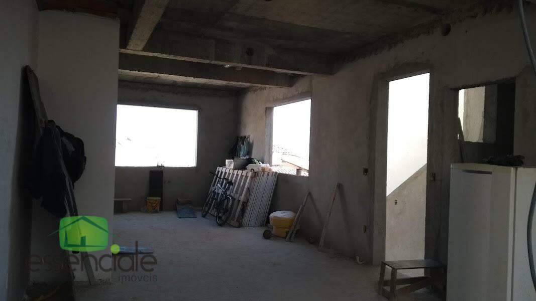 Casa à venda com 3 quartos, 180m² - Foto 15