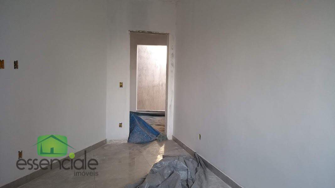 Casa à venda com 2 quartos, 150m² - Foto 14