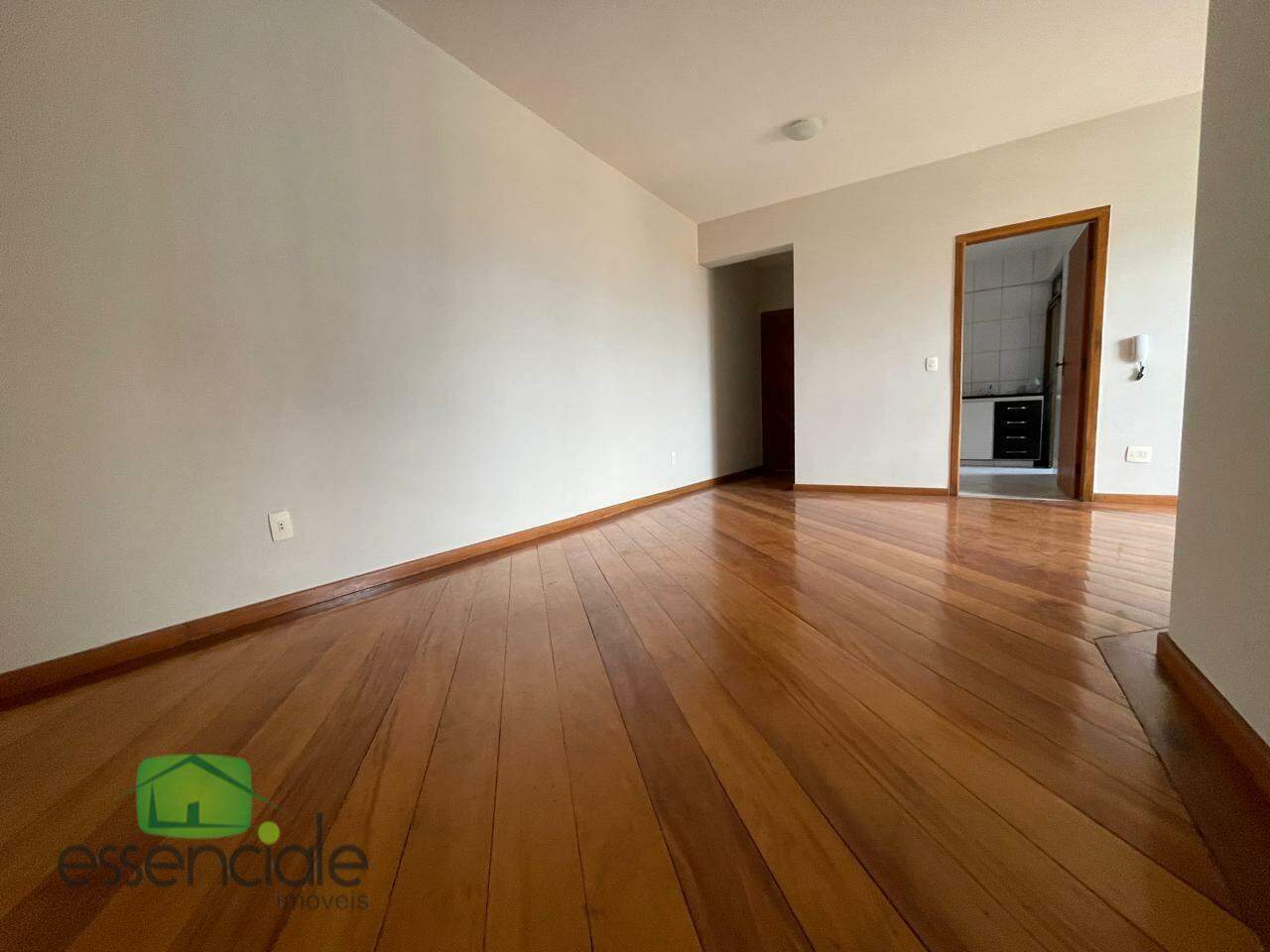 Apartamento à venda com 3 quartos, 75m² - Foto 6