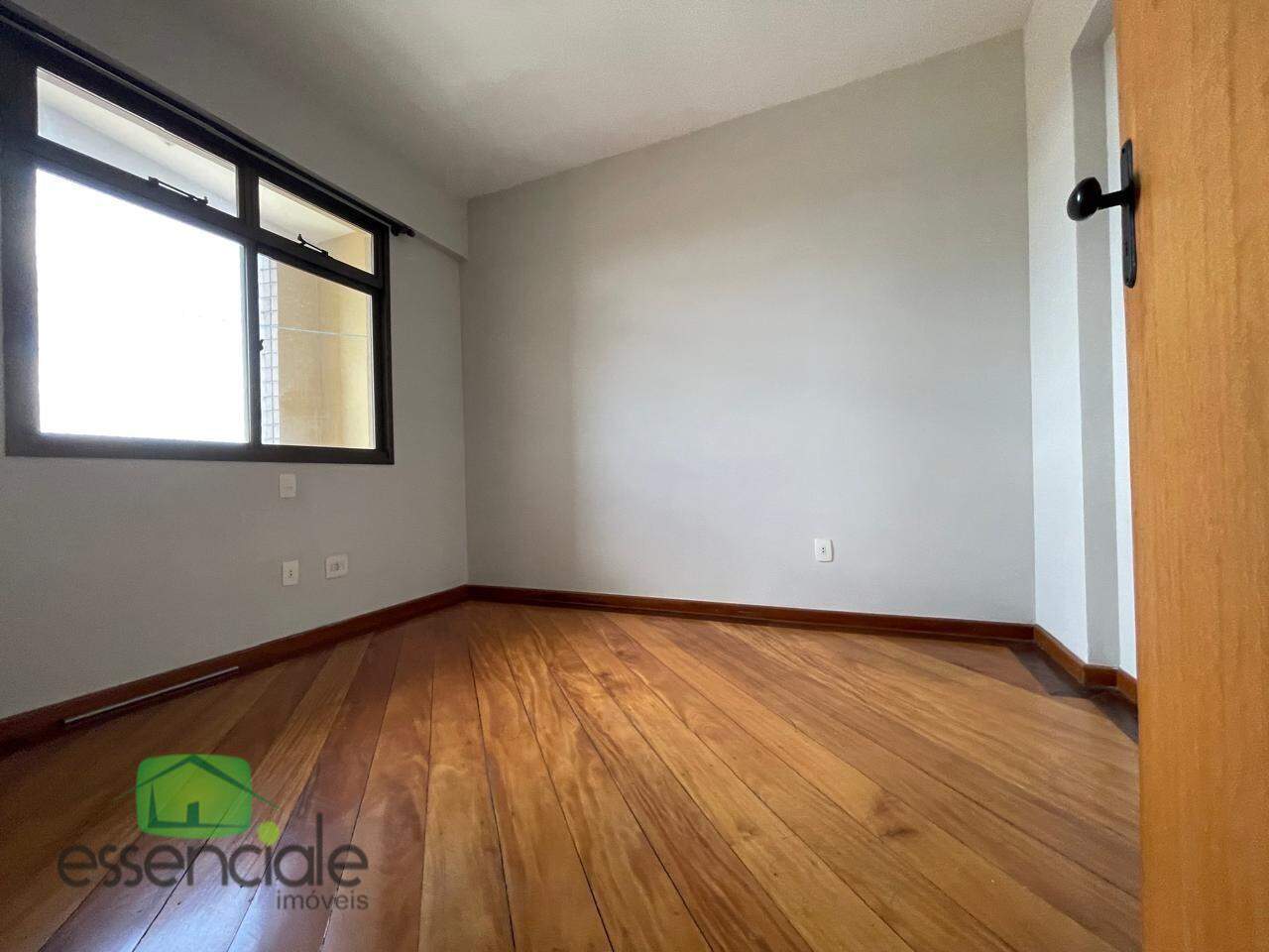 Apartamento à venda com 3 quartos, 75m² - Foto 9