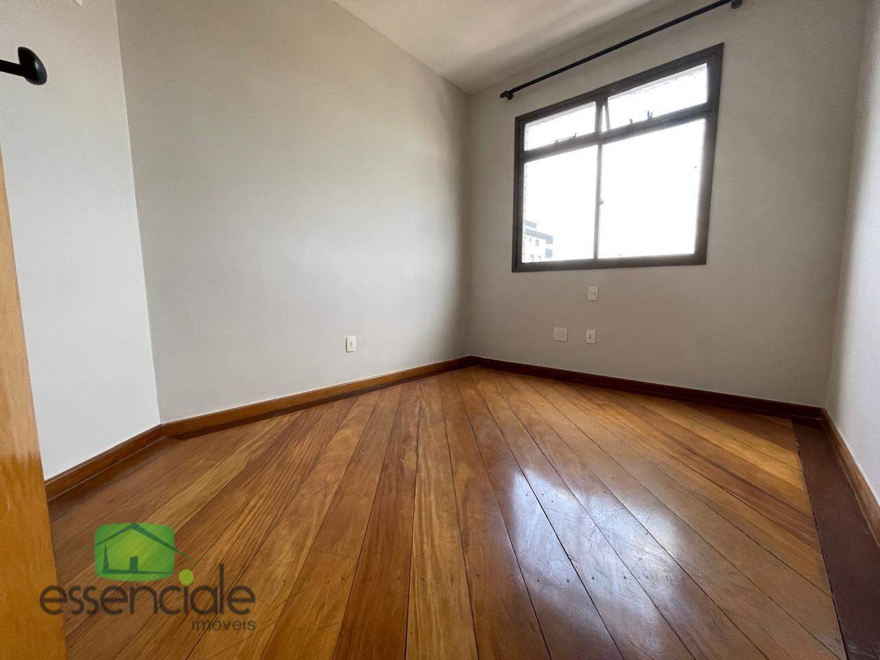 Apartamento à venda com 3 quartos, 75m² - Foto 12