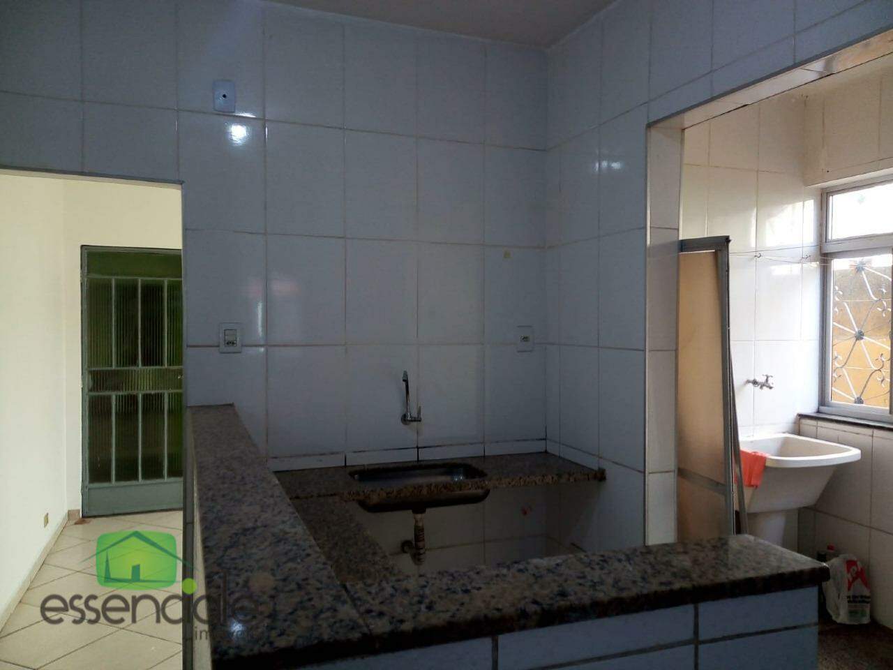 Apartamento para alugar com 3 quartos, 85m² - Foto 4