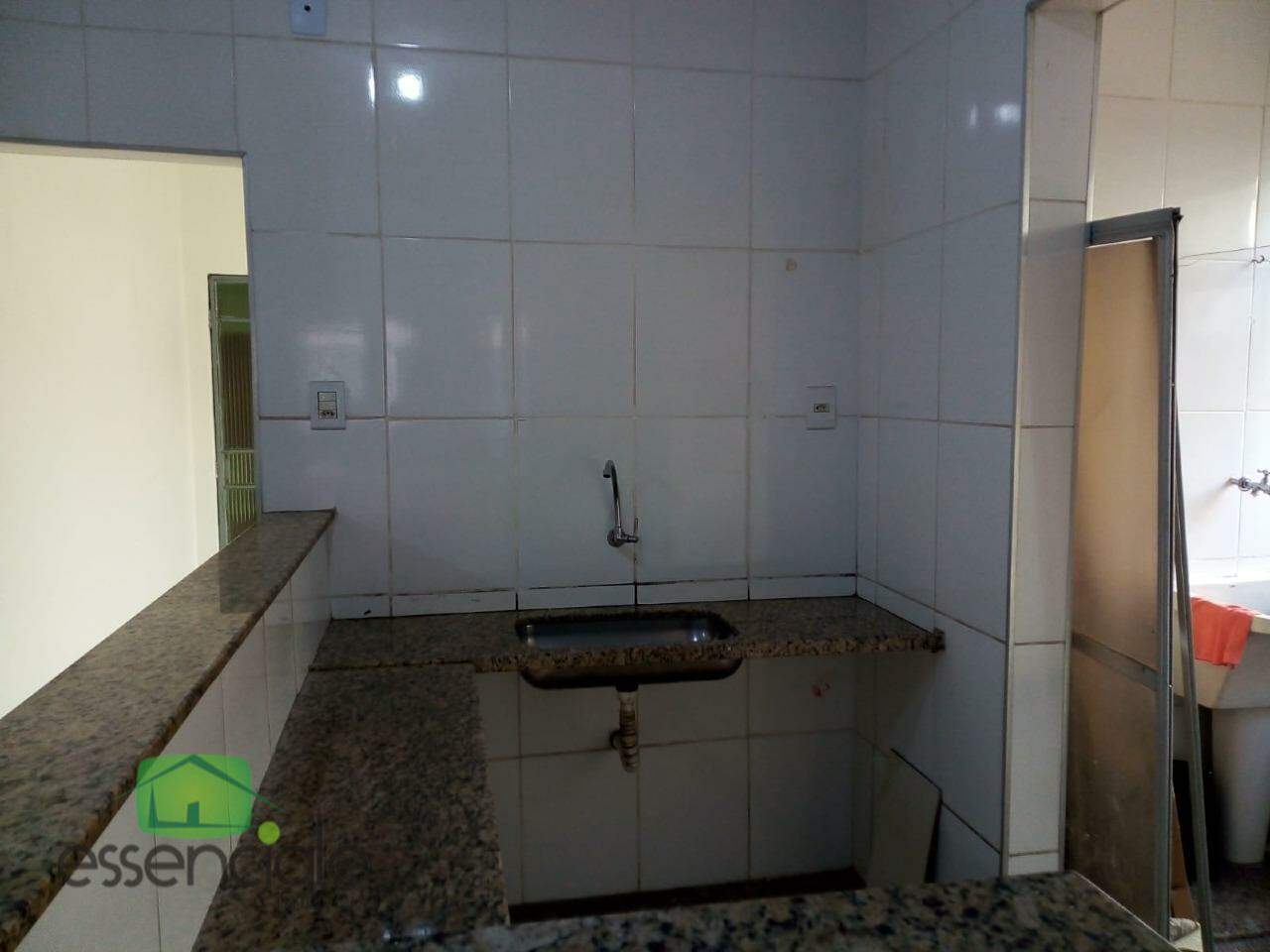Apartamento para alugar com 3 quartos, 85m² - Foto 3