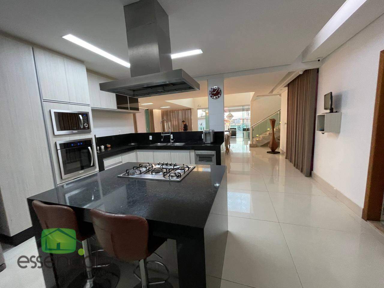 Casa à venda com 4 quartos, 478m² - Foto 15