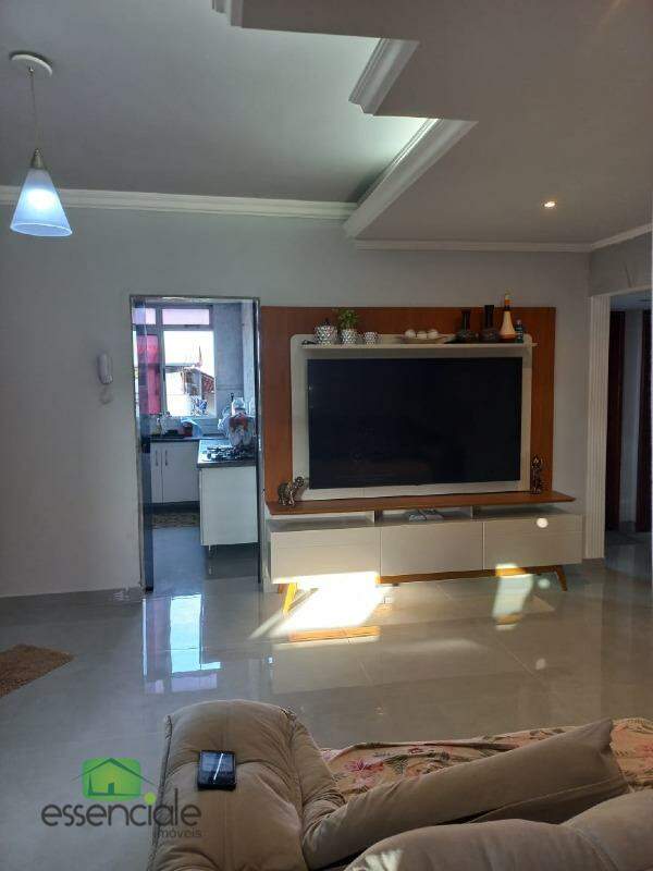 Apartamento à venda com 3 quartos, 75m² - Foto 1