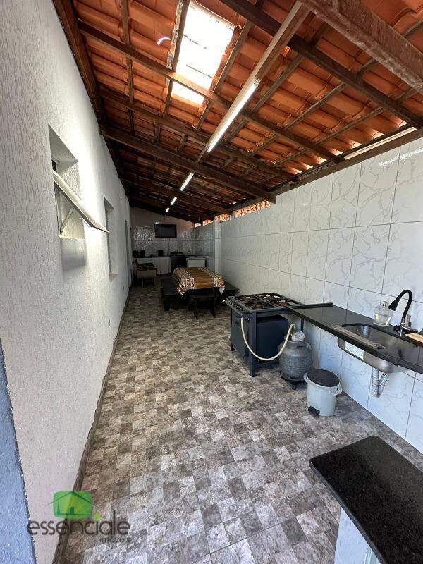 Casa à venda com 4 quartos, 300m² - Foto 7