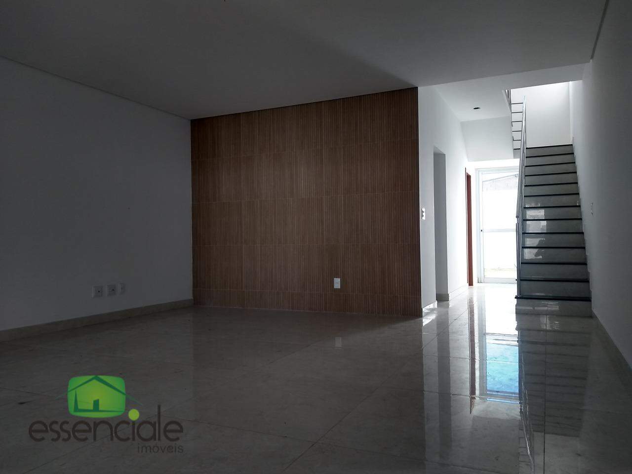 Casa à venda com 3 quartos, 154m² - Foto 3