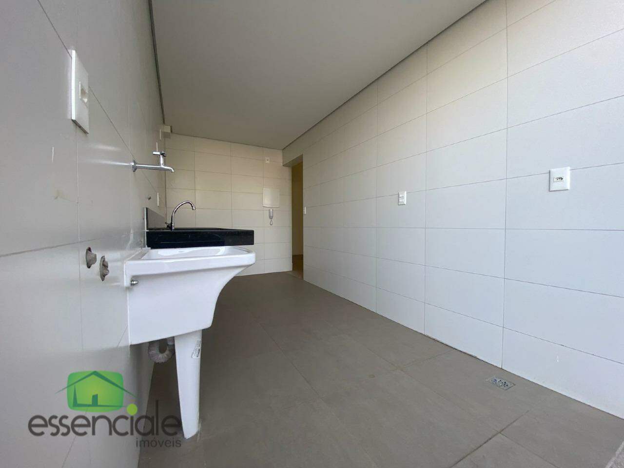 Apartamento à venda com 3 quartos, 166m² - Foto 6
