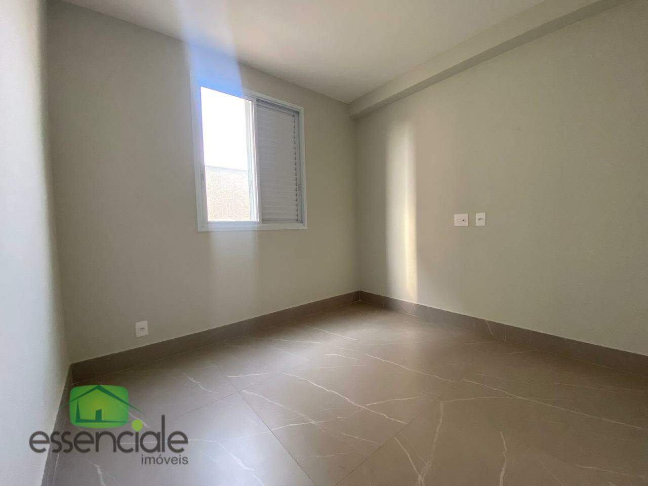 Apartamento à venda com 3 quartos, 166m² - Foto 12
