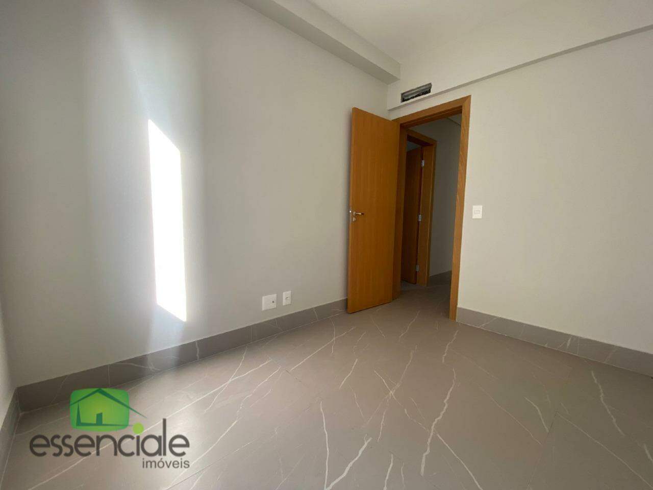 Apartamento à venda com 3 quartos, 166m² - Foto 11